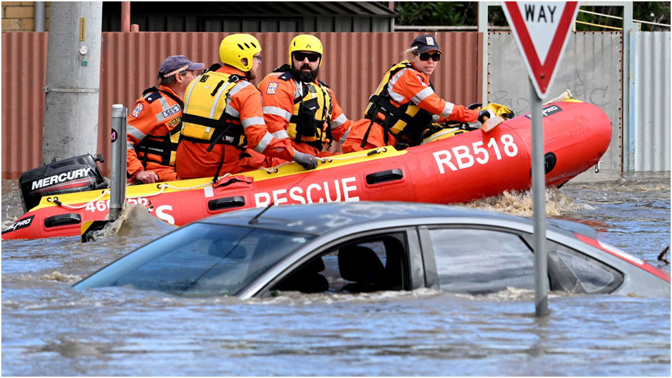 first responders in flood