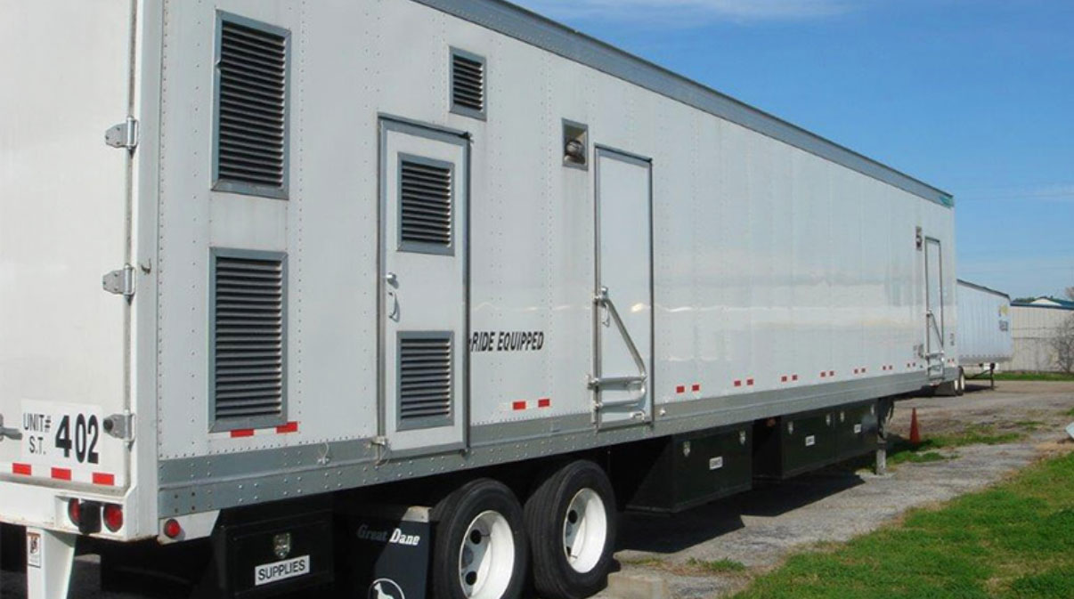 42 man trailer